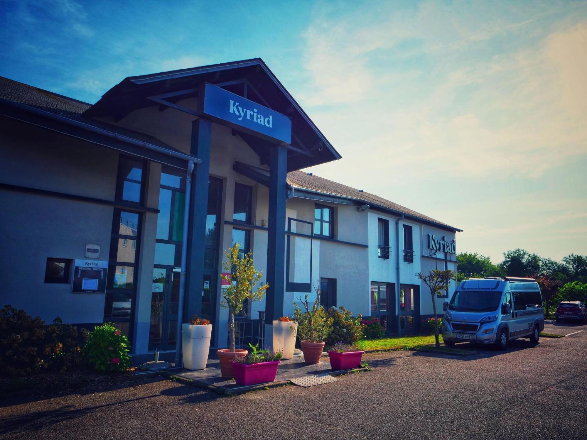 Hotel Kyriad Dieppe Saint-Aubin-sur-Scie ภายนอก รูปภาพ